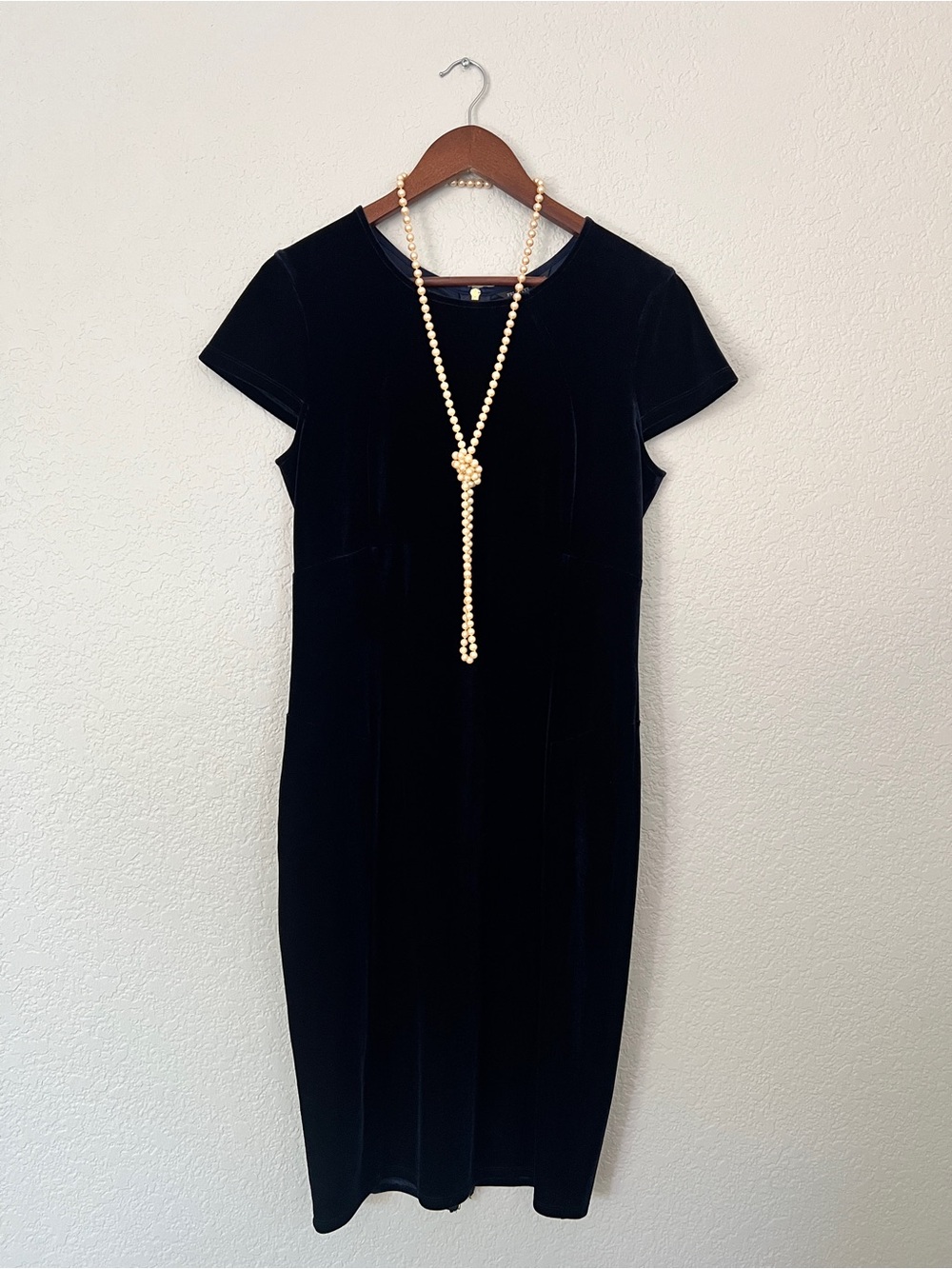 Felicity & Coco Dark Blue Velvet Midi Shift Dress